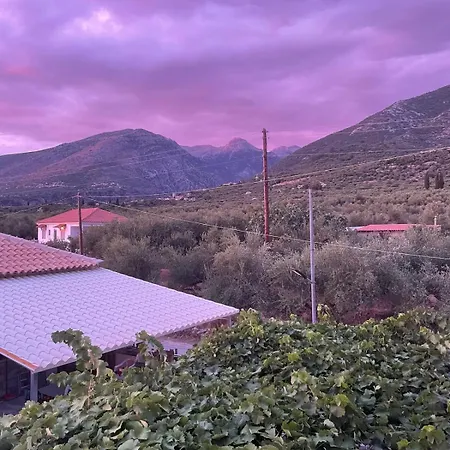 בית נופש Stara Stone House Tranquil Garden & Dazzling View *