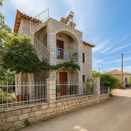 Stara Stone House Tranquil Garden & Dazzling View Dom wakacyjny *